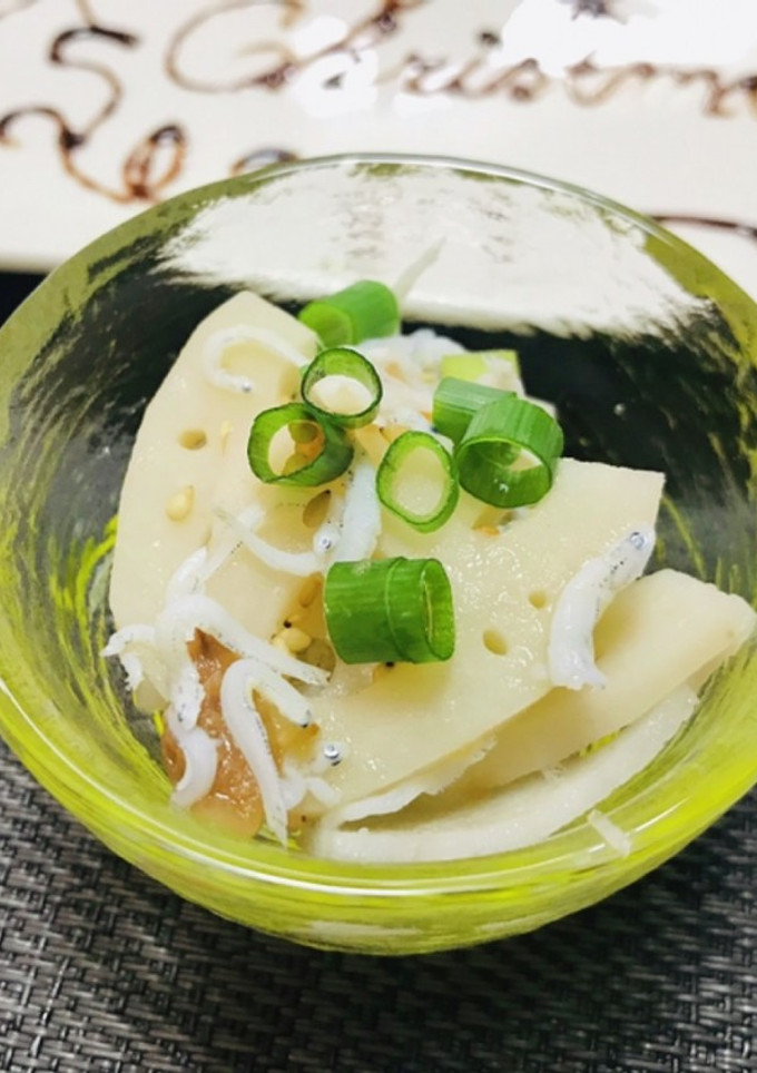 蓮根の梅肉しらす和えϵ( 'Θ' )϶-レシピのメイン写真