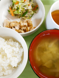 鶏肉の胡麻味噌焼き 保育園の給食レシピ-レシピのメイン写真