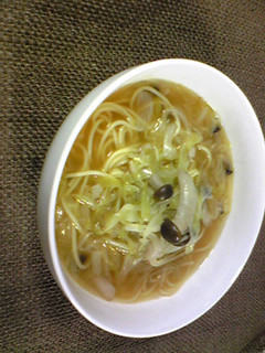キノコとキャベツと玉ねぎのスープパスタ-レシピのメイン写真