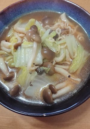 白菜たっぷり！サッポロ一番しょうゆ味-レシピのメイン写真
