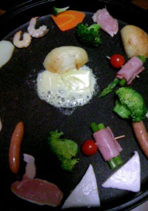 簡単ホットプレートチーズフォンデュ-レシピのメイン写真