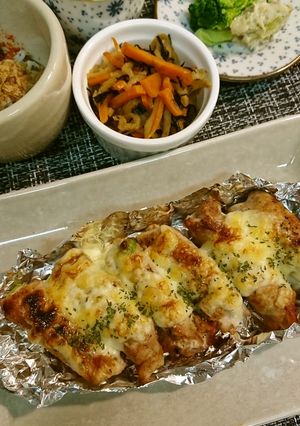 豚とブロッコリー芯のマヨチーズ焼き-レシピのメイン写真