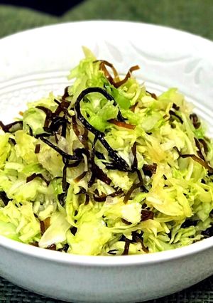 居酒屋風☆キャベツの塩昆布和え-レシピのメイン写真