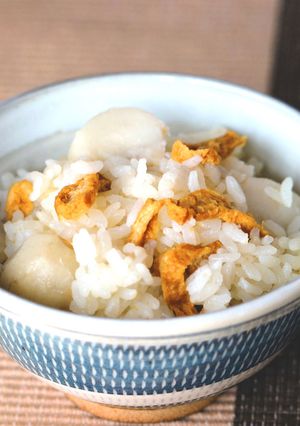 おだしがしみたきざみあげの里芋ごはん-レシピのメイン写真