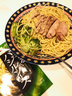 ストック品でズボラバジルパスタ-レシピのメイン写真