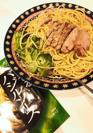ストック品でズボラバジルパスタ-レシピのメイン写真