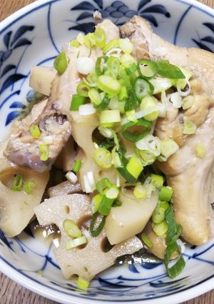 手羽元とれんこんの煮物-レシピのメイン写真