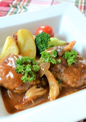 とろとろ煮込みハンバーグ♪-レシピのメイン写真