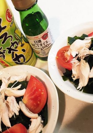 ポン酢とMCTオイルで食べるワカメサラダ-レシピのメイン写真