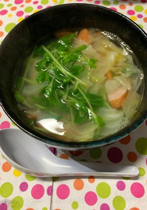 簡単水餃子のスープ-レシピのメイン写真