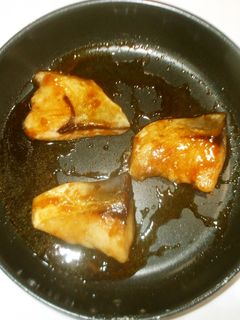 ぶりのビタミン黒酢焼き♪簡単東洋医学薬膳-レシピのメイン写真