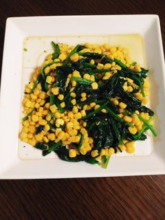 簡単☆ほうれん草とコーンのバター炒め-レシピのメイン写真