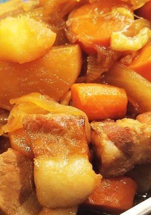 野菜の旨味が超濃厚!無水で作る肉じゃが!-レシピのメイン写真