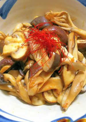 キノコの黒酢炒め◎カンタン黒酢で簡単-レシピのメイン写真