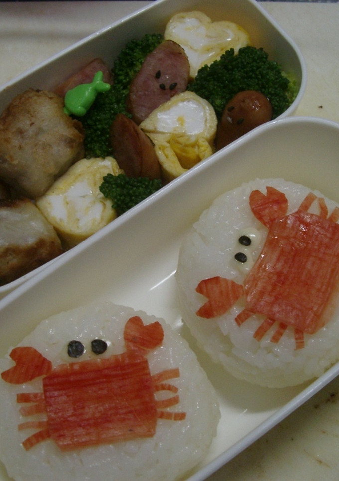 かんたんおにぎり～夏の終わりのカニさん-レシピのメイン写真