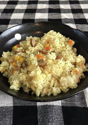 炊飯器で簡単 ソーセージのカレー風味ご飯-レシピのメイン写真