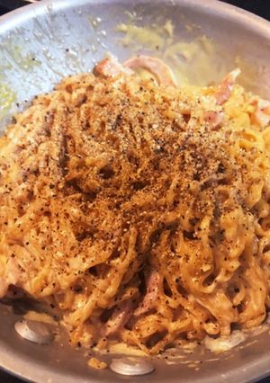 チキンラーメン ミルク カルボナーラ-レシピのメイン写真