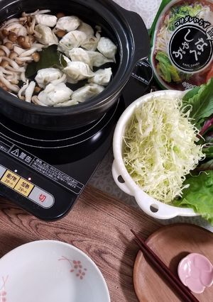 コストコ水餃子と野菜しゃぶしゃぶ-レシピのメイン写真