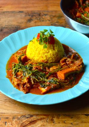 厚揚げと豆苗のスパイスポークカレー-レシピのメイン写真