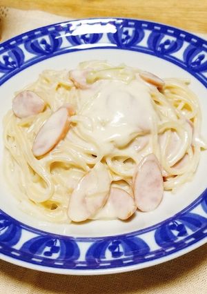玉ねぎとソーセージのクリームパスタ-レシピのメイン写真