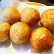 残ったポテトでチーズボール!