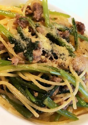 ひき肉と小松菜のオイルパスタ-レシピのメイン写真