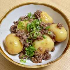 รูปของ 簡単！絶品♡じゃがいものそぼろ煮