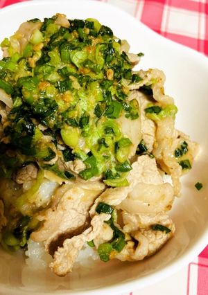 牛しゃぶネギごまだれ丼-レシピのメイン写真