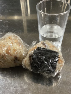 カツオおにぎり-レシピのメイン写真