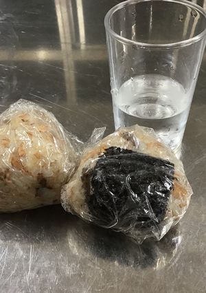 カツオおにぎり-レシピのメイン写真