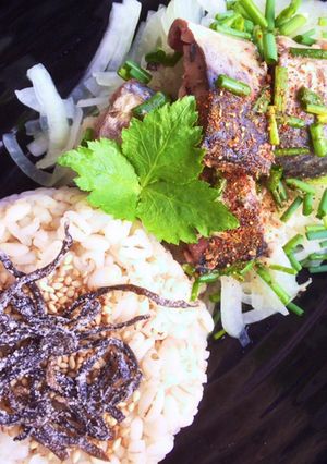 鯖缶&玉ねぎ*簡単ワンプレートサラダ丼-レシピのメイン写真