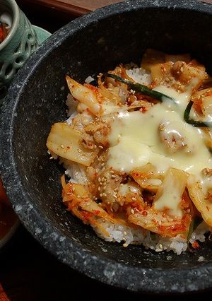 簡単！豚キムチーズ丼-レシピのメイン写真