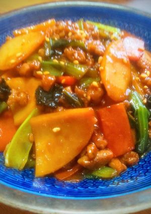 ひき肉と小松菜の甘味噌生姜炒めご飯-レシピのメイン写真