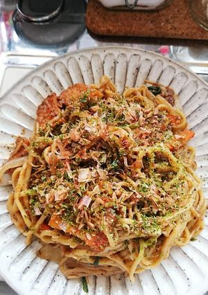 肉のかわりにカツの塩焼きそばです。-レシピのメイン写真