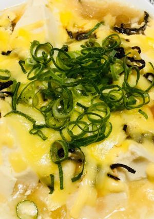 レンジで簡単あったかいチーズたまご湯豆腐-レシピのメイン写真