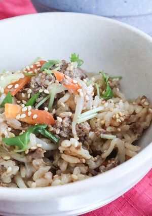 レンジで簡単！ビビンバ風炊き込みごはん-レシピのメイン写真