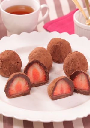 丸ごといちご生チョコ-レシピのメイン写真