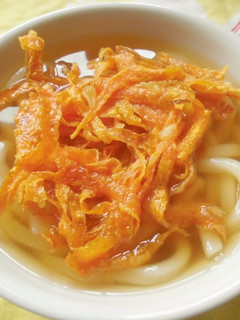 ひらひら人参のかき揚げ・うどん♪-レシピのメイン写真