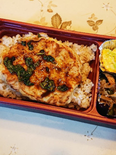 ふわふわヘルシー☆豆腐鮭ハンバ−グ-レシピのメイン写真