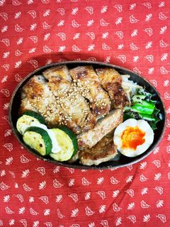 豚ロースの味噌漬け焼きのっけ弁当-レシピのメイン写真