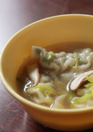 水餃子in川俣菜(スープ仕立て)-レシピのメイン写真