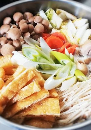 創味シャンタンで作る・絶品塩ちゃんこ鍋-レシピのメイン写真