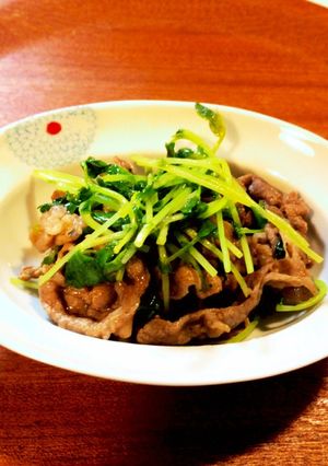 牛バラ肉と豆苗のこってり炒め-レシピのメイン写真