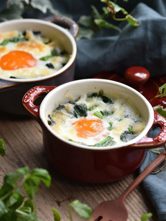 ほうれん草の巣ごもりチーズ焼き♪-レシピのメイン写真