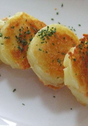 こんがり♪チーズのいもだんご-レシピのメイン写真