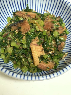 かぶの葉と さんま蒲焼で☆ご飯のお供 ♪-レシピのメイン写真