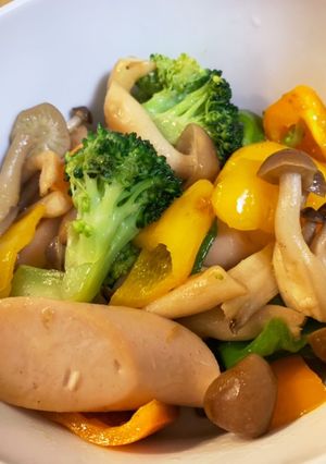 フィッシュソーセージと彩り野菜の炒め物-レシピのメイン写真
