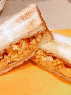 朝食に!スクランブルエッグサンドver.-レシピのメイン写真
