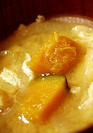 煮崩れ無し♪ホクホクカボチャのお味噌汁-レシピのメイン写真