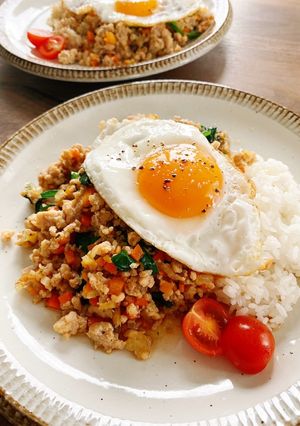 ランチにも！ニラで簡単ガパオライス♪-レシピのメイン写真